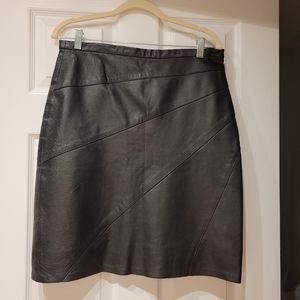 Skirt leather